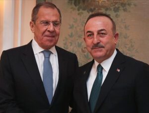 Çavuşoğlu Lavrov’la görüştü
