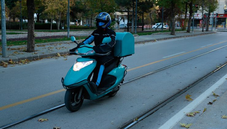 Türk-İş’ten motosikletli kuryelere tam destek