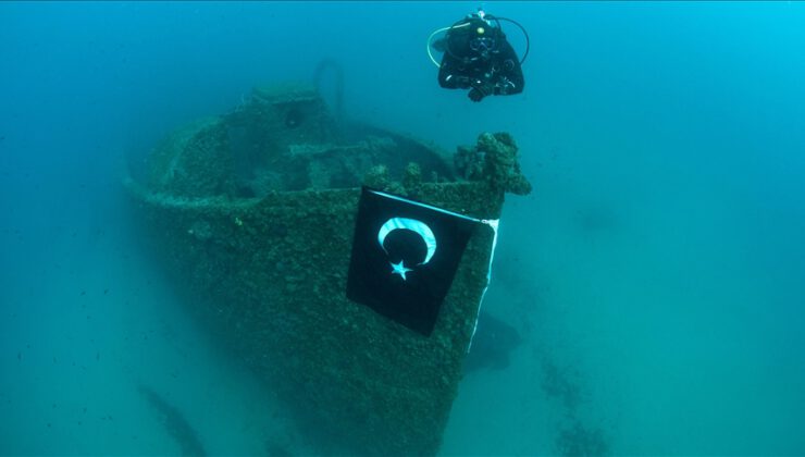 Denizin altında Çanakkale ruhu