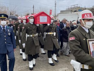 Şehit Güleş son yolculuğuna uğurlandı