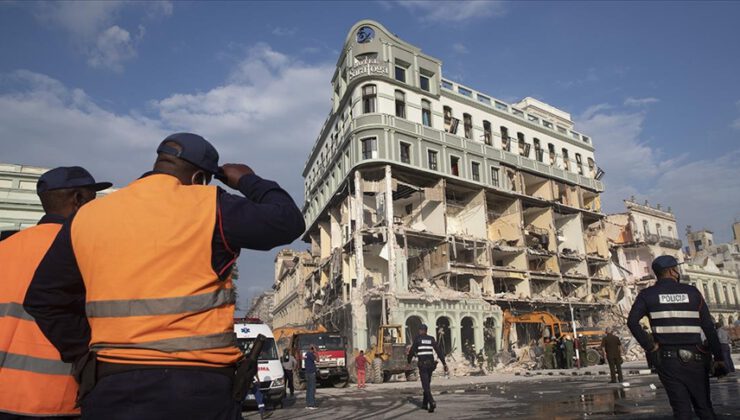 Otelde patlamada 22 kişi hayatını kaybetti
