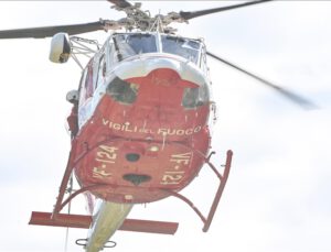 “İtalya’da kaybolan helikopterin düştüğü bölge bulundu”