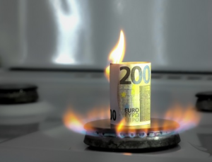 Avrupa’da gaz fiyatları 200 avroyu geçti