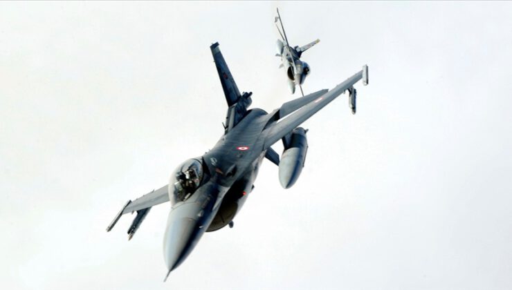 Atina’dan S-300’le Türk jetlerine taciz