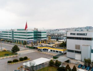 Bursa’da Renault fabrikasında üretim yine durdu