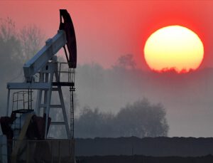 OPEC: Küresel petrol üretimi eylülde arttı