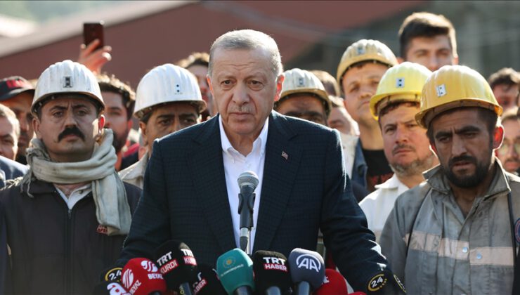 Cumhurbaşkanı Erdoğan maden kazasının yaşandığı bölgede