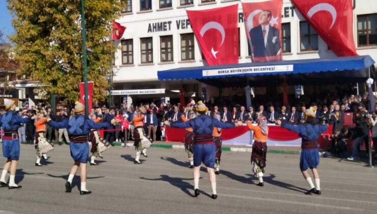 Bursa’da Cumhuriyet Bayramı coşkusu