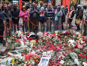 Hayatını kaybedenler İstiklal Caddesi’nde anılıyor