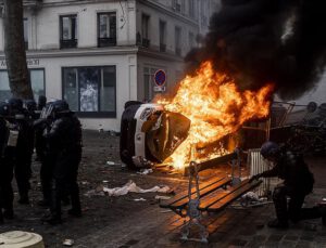 Paris savaş alanına çevrildi