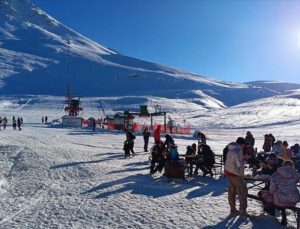 Yarıyılda kayak tercihi Antalya oldu!