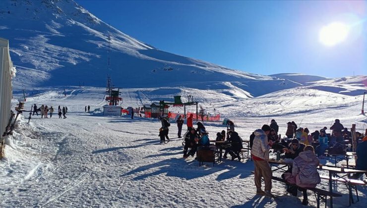 Yarıyılda kayak tercihi Antalya oldu!