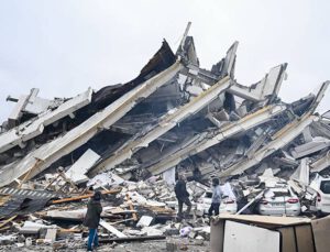 Özel okullar depremden etkilenen çocukları burslu okutacak