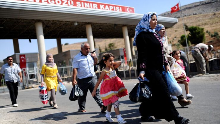 Bakan Soylu, Türkiye’deki Suriyeli sayısını açıkladı