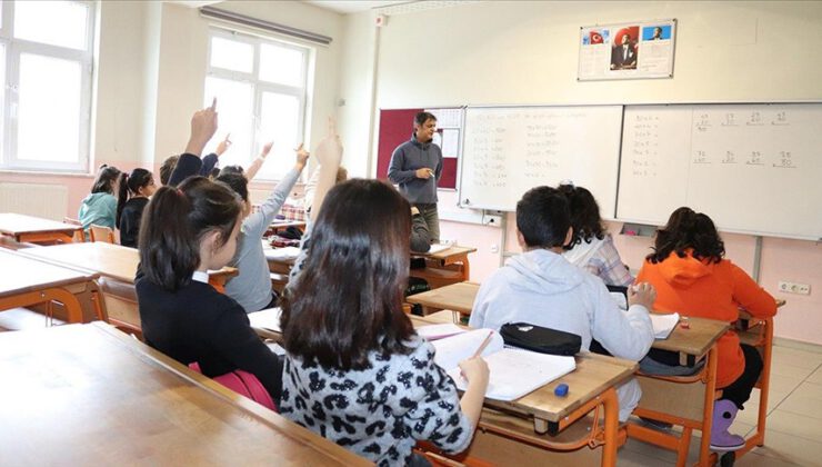 Türkiye’de eğitim öğretime 13 Şubat’a kadar ara verildi