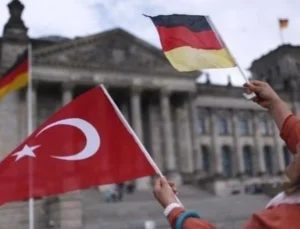 Almanya’da Türklere kapılar sonuna kadar açıldı