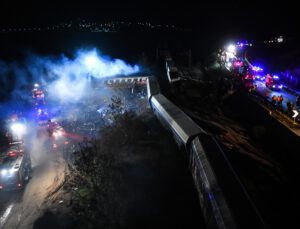 Tren kazasında 29 kişi hayatını kaybetti