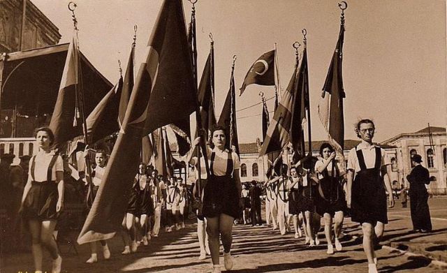 19 Mayıs Atatürk’ün Anma, Gençlik ve Spor Bayramı Kutlu Olsun