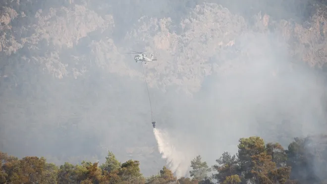 Kemer’deki yangın hakkında açıklama