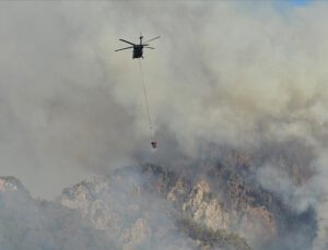 Kemer’deki yangın devam ediyor