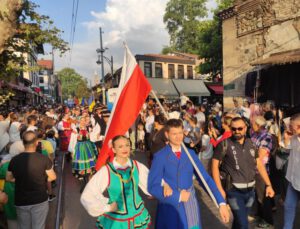 Bursa Festivali kortej yürüyüşü ile başladı