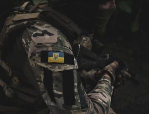 Ukrayna: “askerlerimiz Kırım’a girdi”