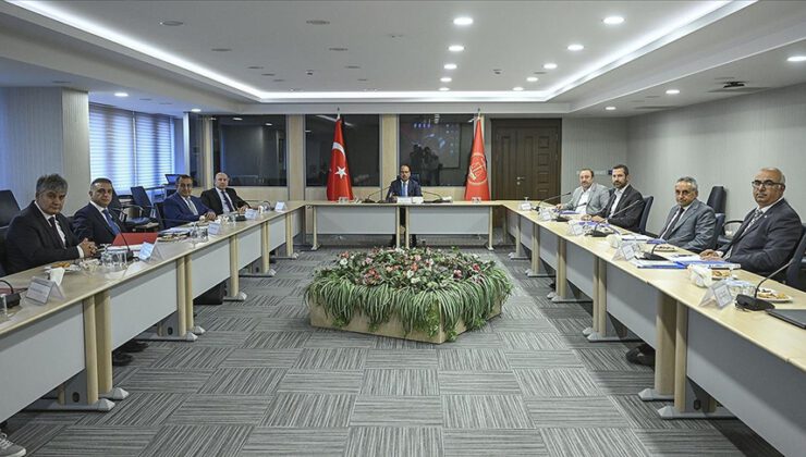 Memur zammı için son toplantı başladı