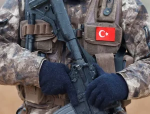 Türk askeri 1 yıl daha Lübnan’da
