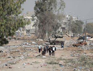 İsrail, sivillerin Gazze’nin kuzeyine geçişini yasakladı