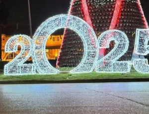 Dünya 2024’e Adana 2025’e giriyor