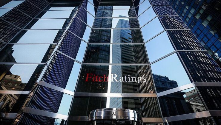Fitch, küresel ekonomide yavaşlama bekliyor