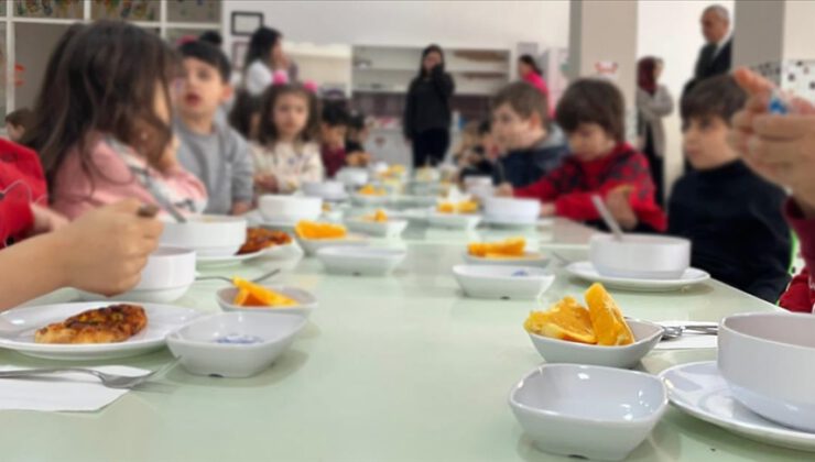Sanayiciden özel okullara “indirimli yemek” teklifi