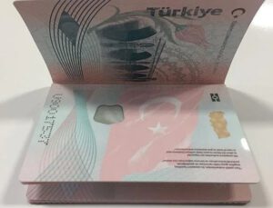 Tacikistan’dan Türk vatandaşlarına vize engeli