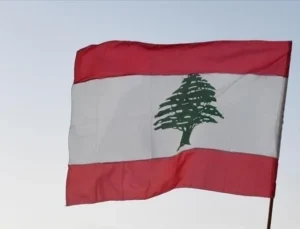 Lübnan hava sahasını tüm uçuşlara kapattı