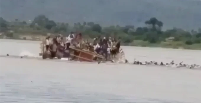 Tekne faciasında 58 kişi hayatını kaybetti