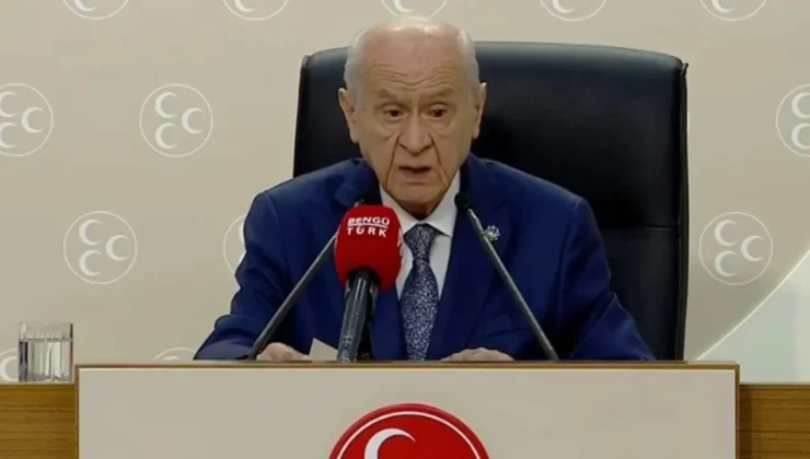 Bahçeli 154 kişilik listeyi gösterdi