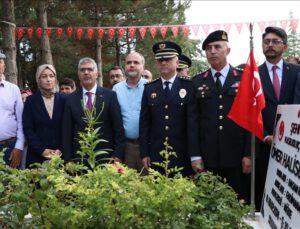 Ömer Halisdemir kabri başında anıldı