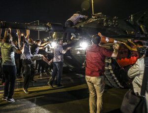 FETÖ’nün darbe girişiminin üzerinden 8 yıl geçti