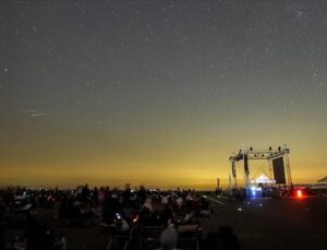 Karacabey’de 20 bin kişi “Perseid meteor yağmuru” izledi