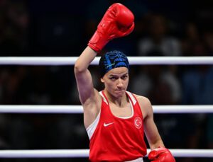 Milli boksör Hatice Akbaş, Paris 2024’te finalde