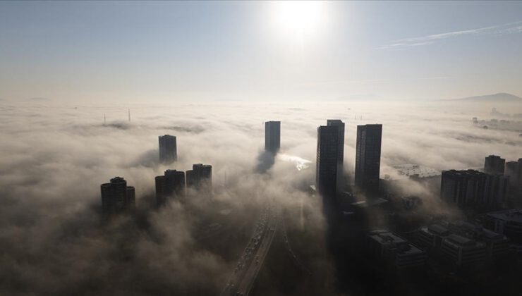 İstanbul’un bazı kesimlerinde sis etkili oldu