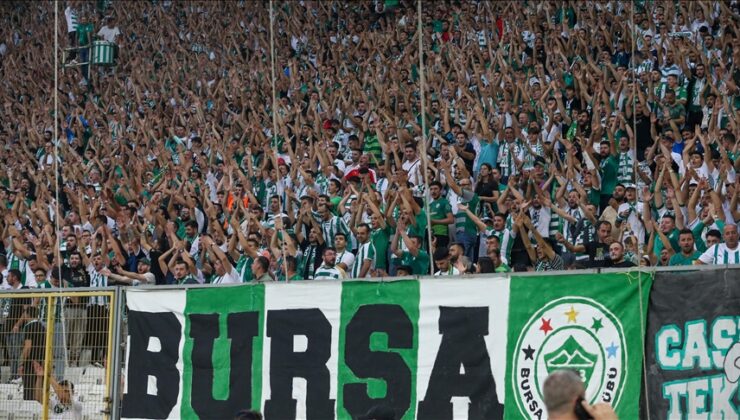 Bursaspor-Karşıyaka maçı saat 14’te