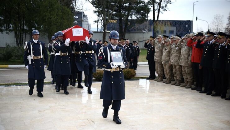 Bursa Adliyesi’ndeki silahlı saldırıda yaralanan uzman erbaş şehit oldu