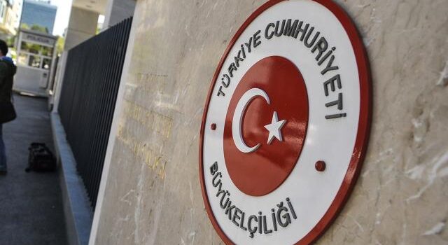 Şam Büyükelçiliği 12 yıl sonra açıldı