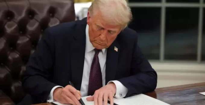 Trump imzaladı; Çelik ve alüminyuma yüzde 25’lik vergi geliyor