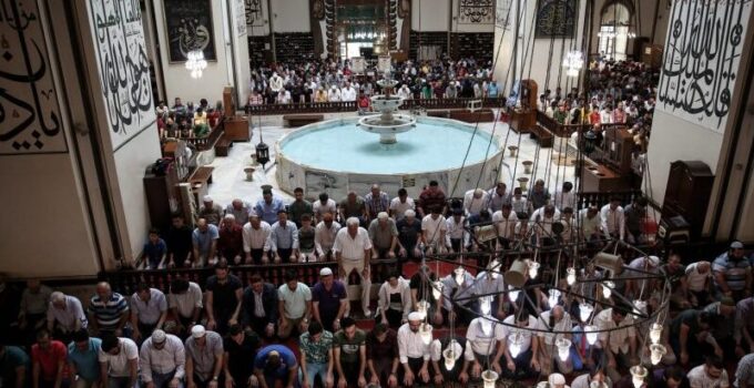 Bursa’da bayram namazı saati kaçta kılınacak?