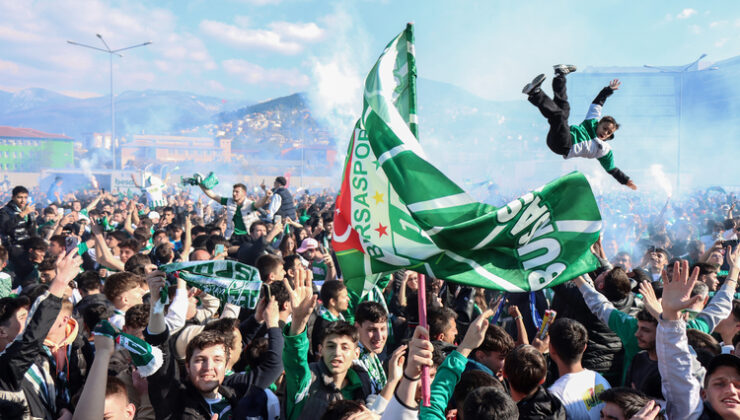 Şampiyonluk günü; Bursaspor kupasına kavuşuyor!