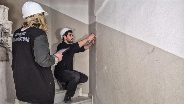 İstanbul’da 1025 bina az hasarlı