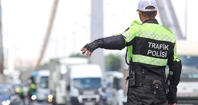 İstanbul’da 1 Mayıs önlemleri: Bazı yollar ve metro istasyonları kapatıldı