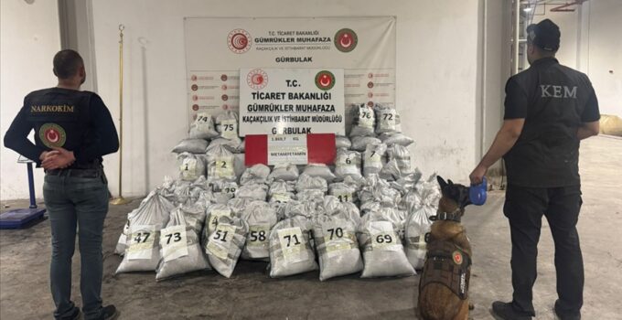 Gümrük muhafaza ekiplerinden Gürbulak’ta “tarihi” uyuşturucu operasyonu